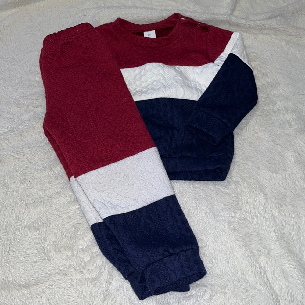 Matching 3T sweat set